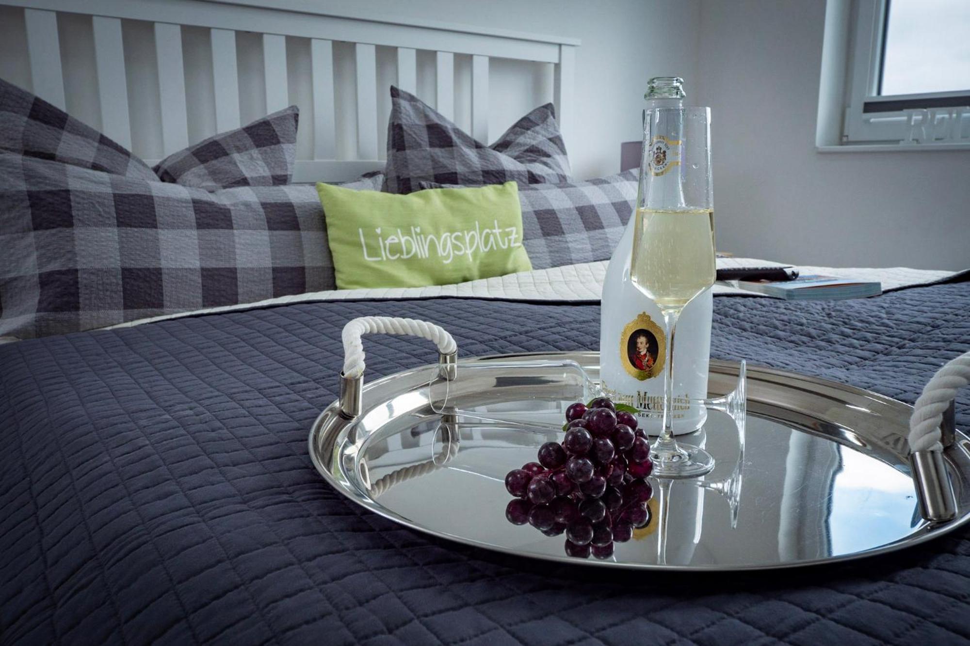 Maisonette Fewo Ostseeflair By Seeblick Ferien Oro, Erste Wasserreihe, E-Saeule オルペニッツ エクステリア 写真